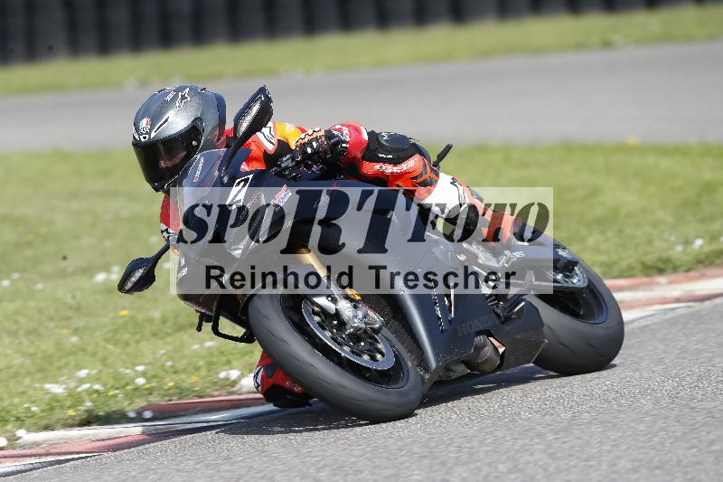 /45 10.08.2025 Plüss Moto Sport ADR/Einsteiger/2